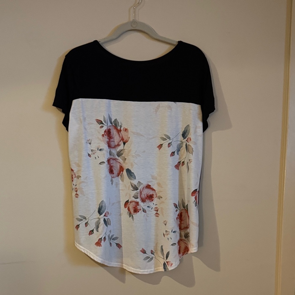 Elegant Floral Women's Blouse - Black and White